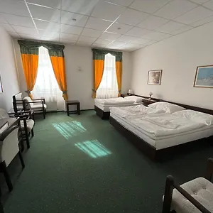 Szálloda Omega, Brünn (Brno)