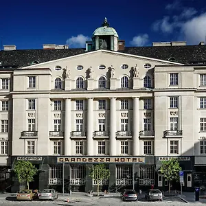 Szálloda Grandezza Luxury Palace, Brünn (Brno)